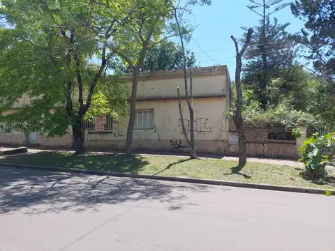 Casa - Venta - Argentina, FEDERAL - 25 DE MAYO 700