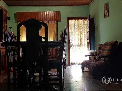 Casa 7 ambientes con 3 baños