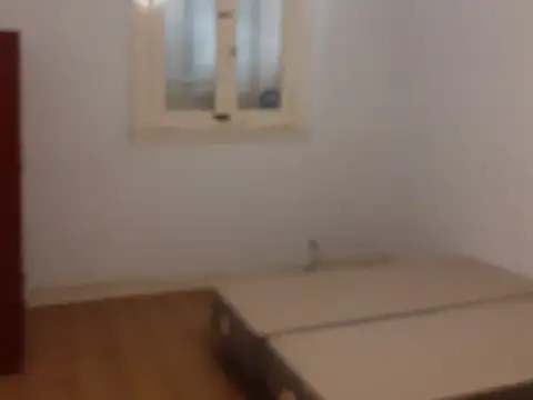 Capitán General Ramón Freire 600, Piso pb