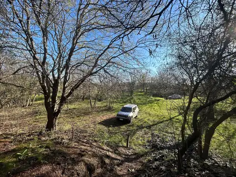 VENTA / PERMUTA Terreno en Andino sobre el Rio
