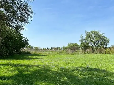 VENTA DE LOTE EN CAYASTA, 312 M2