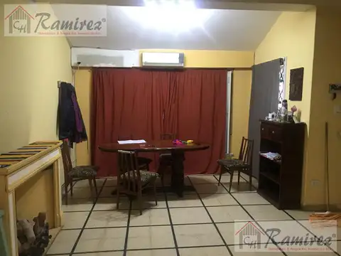 2 Casas En Venta sobre Lote 647 m2, Ituzaingó Centro, Oportunidad!