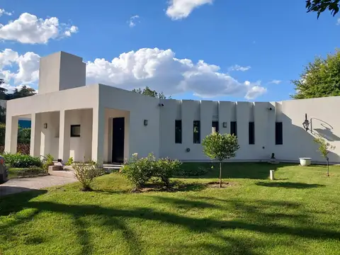 Casa  en Venta ubicado en Golfer's Country Club, Pilar, G.B.A. Zona Norte