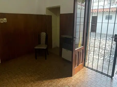Depto Tipo Casa en Venta en San Antonio de Padua, USD 79.000