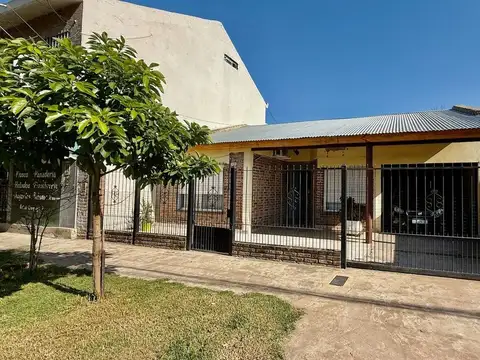 Venta Casa Multifamiliar en Moreno