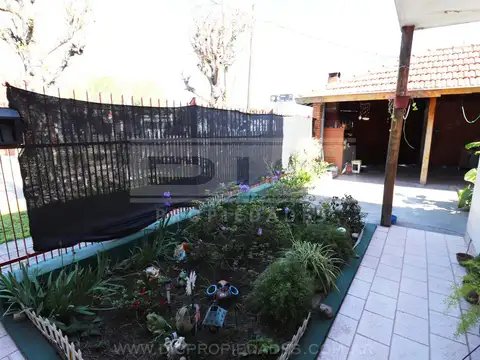 Depto Tipo Casa en Venta de 3 dormitorios