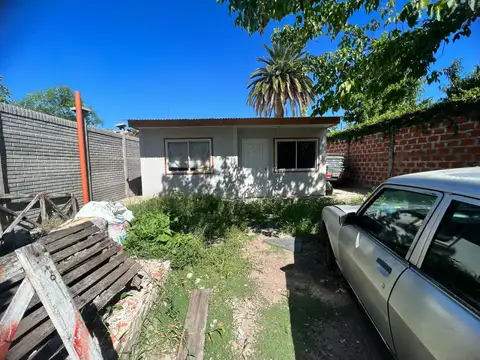 Galpon en Venta en El Palomar, USD 115.000