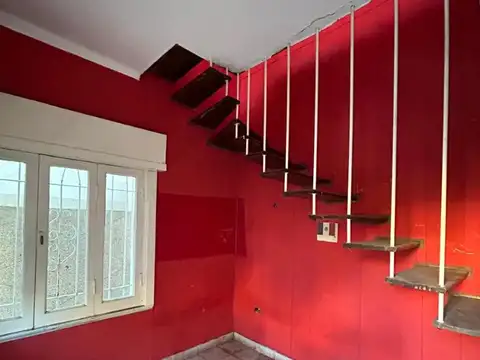 Depto Tipo Casa en Venta en Campana, USD 98.000