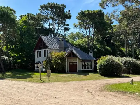 Casa en Venta de 5 dormitorios