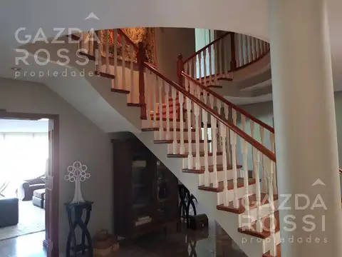 Casa en Venta de 5 dormitorios