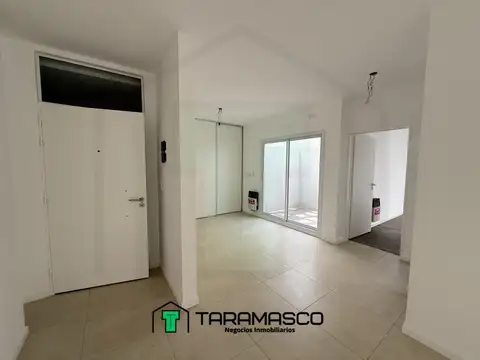 Depto Tipo Casa en Venta en Villa Santa Rita, USD 165.000