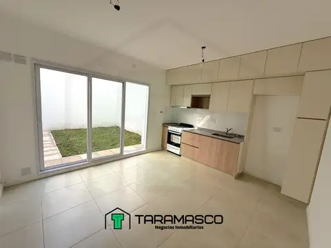 Depto Tipo Casa en Venta de 2 dormitorios