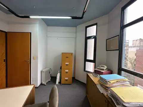 Oficina en Venta 27 años