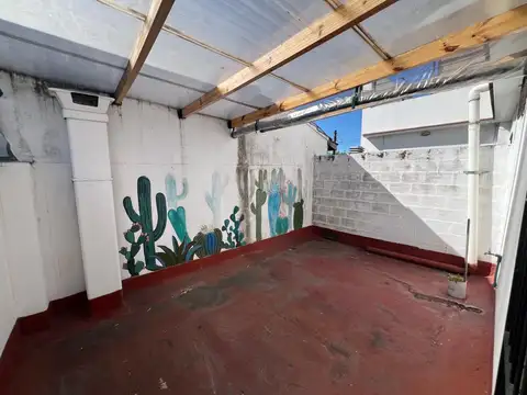 Depto Tipo Casa 3 ambientes con 1 baño