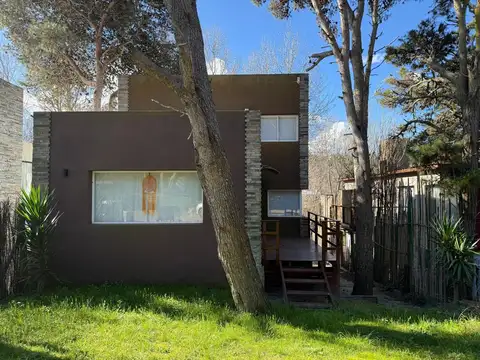 Hermosa casa en 2 plantas para 6/8 pax. a 500 mts del mar!