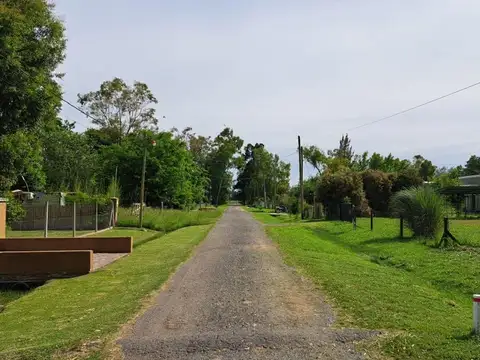 Lote en barrio cerrado El Moro  (Mza 105 Lote1)