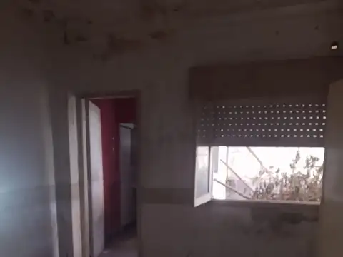 DEPARTAMENTO INTERNO DE 2 AMB. MAS FONDO LIBRE A RECICLAR