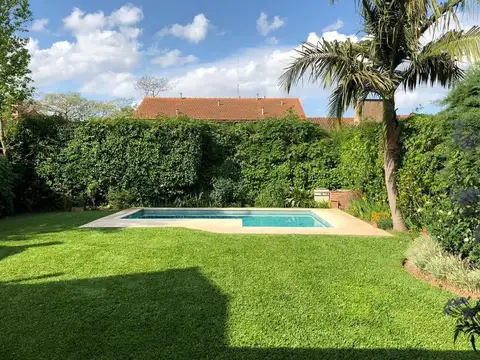 Casa en Alquiler Temporal en San Isidro Labrador, USD 3.800