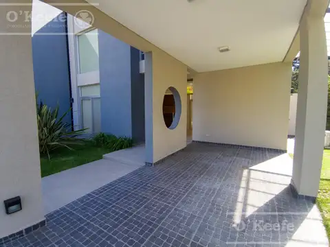 Casa en Alquiler de 5 dormitorios