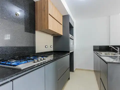 VILLA LURO. SEMIPISO 3 AMBIENTES  FRENTE COCHERA A ESTRENAR