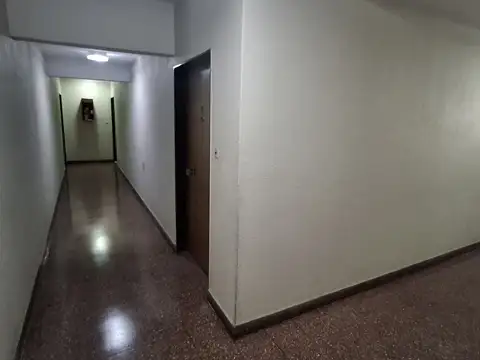 Departamento en Alquiler en Parque Chacabuco, $ 550.000