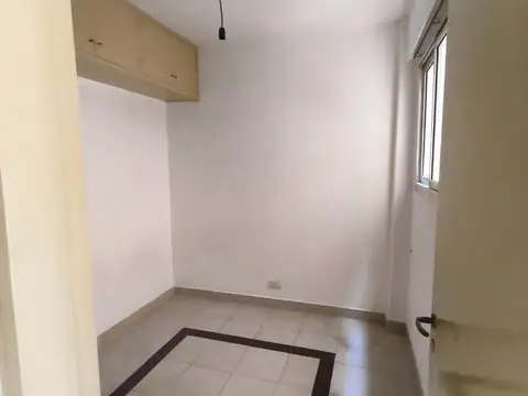 PLENO CENTRO - Dto 3 Dorm - Galeria Mitre s/Av General Paz