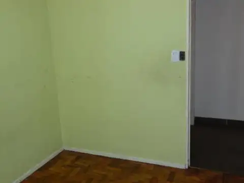 Depto Tipo Casa en Venta 40 años