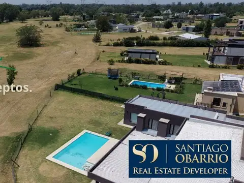 Excelente Casa en Venta Medal country Club Pilar s/uno de los mejores lotes al golf