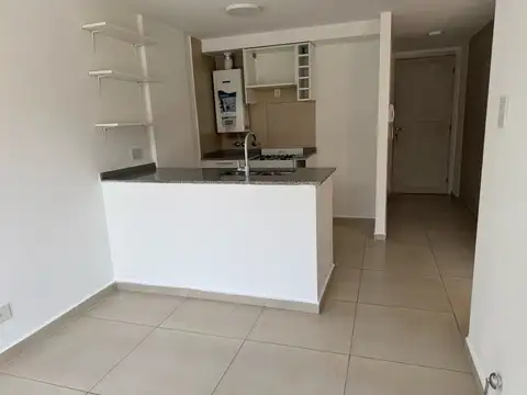 Departamento en Alquiler en Republica De La Sexta, $ 380.000