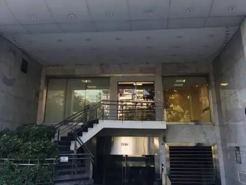 Carlos Pellegrini al 1100