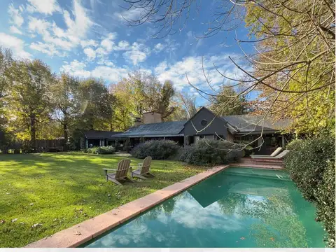 CUBA Villa de Mayo 100