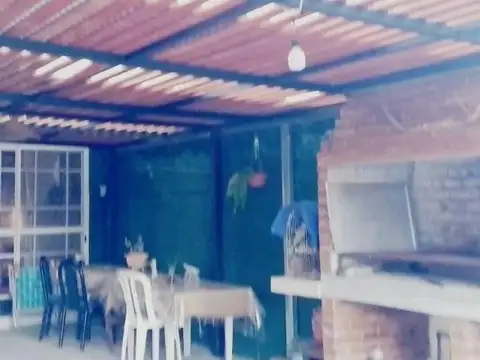 Casa en Venta en Campana, USD 125.000