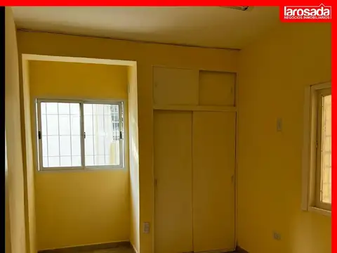 Vende excelente propiedad tipoduplex Zª CAMBA CUA/COSTANERA