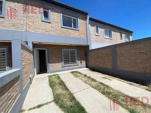 Casa en Alquiler en Neuquen, $ 1.450.000