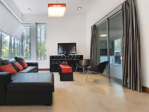 Casa en Alquiler Temporal en Pinamar, USD 0