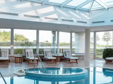 Terreno en Venta en Playa Mansa, USD 286.000