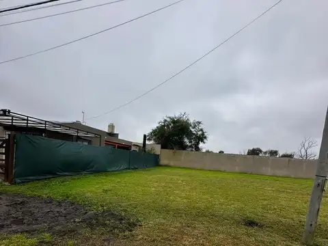 Terreno en Venta 20  mts Fondo