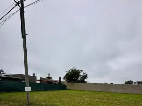 TERRENO EN VENTA - BARRIO AEROPUERTO