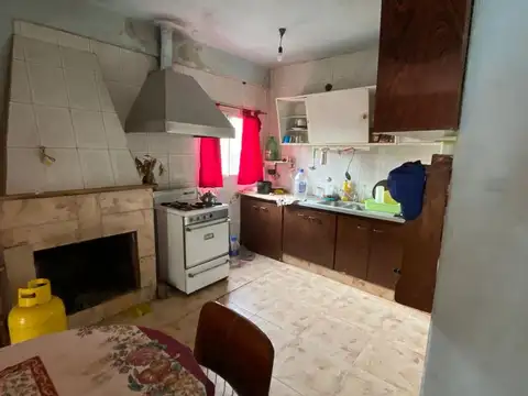 Casa | 2 Dormitorios | 2 Plantas | Cochera | Gran lote de 500 m² | Gaboto