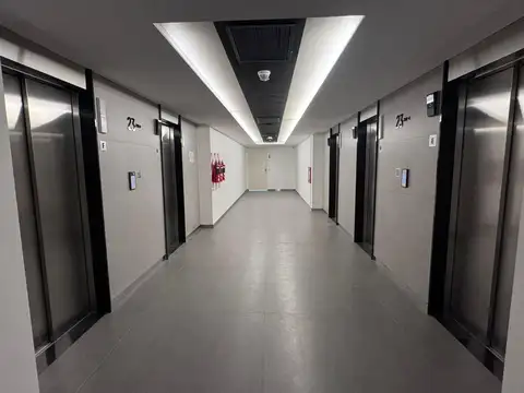 Oficina en Alquiler en Centro, USD 3.530