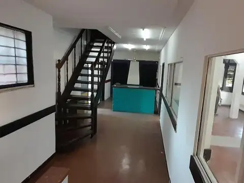 Oficina en Venta 60 años