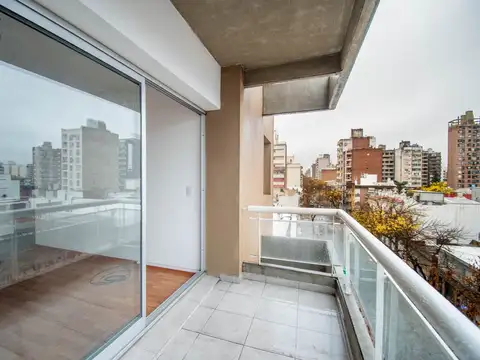 Departamento en Alquiler en Abasto, $ 470.000