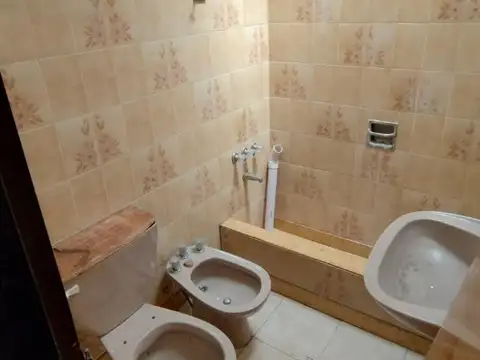 Depto Tipo Casa en Alquiler de 3 ambientes