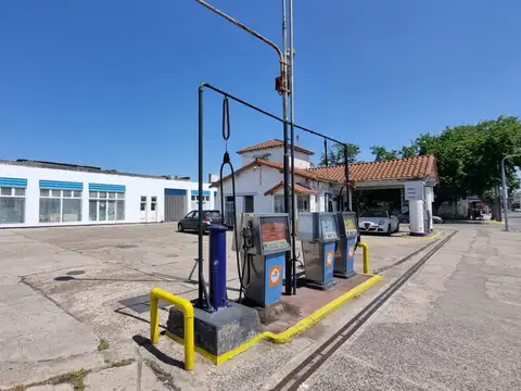 VENTA TERRENO EX ESTACION DE SERVICIO A RECICLAR  ESCUCHA OFERTAS