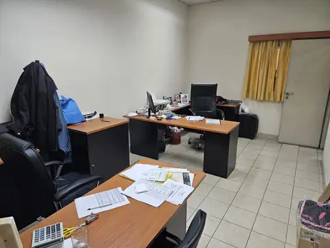 Galpon en Venta 45  mts Fondo