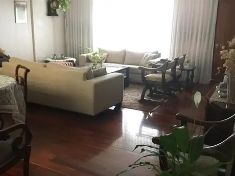 Casa en Venta en Villa Sarmiento, USD 290.000