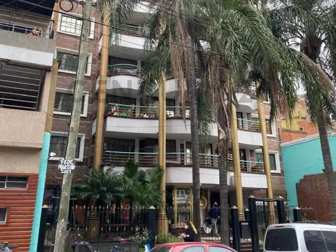 CRISOLOGO LARRALDE 1000, Piso 5