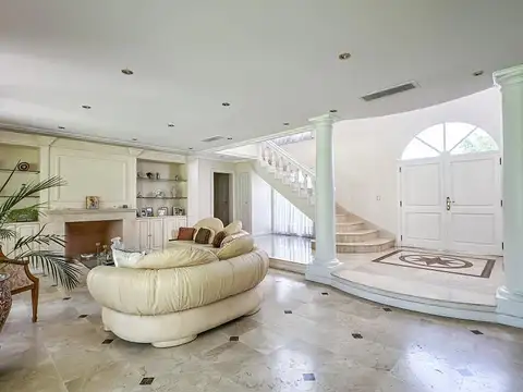 Casa en Alquiler en Farm Club, USD 5.900