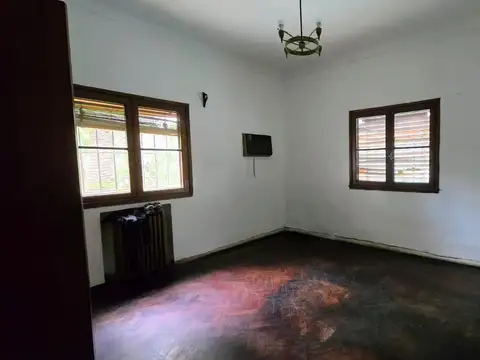 Depto Tipo Casa en Alquiler con 2 cocheras