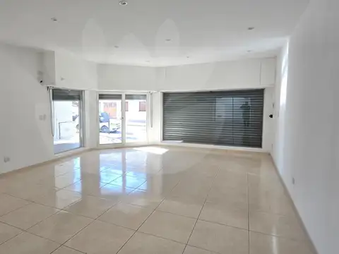 Local en Venta en Barrio Norte, USD 140.000